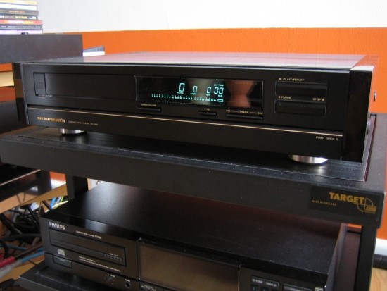 Marantz CD94 mkII (used as transport) and CEC TL-1x | HFA - The ...
