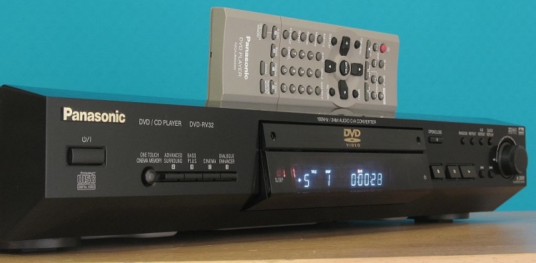 Panasonic DVD RV32 DVD Player – Mini Review | HFA - The Independent